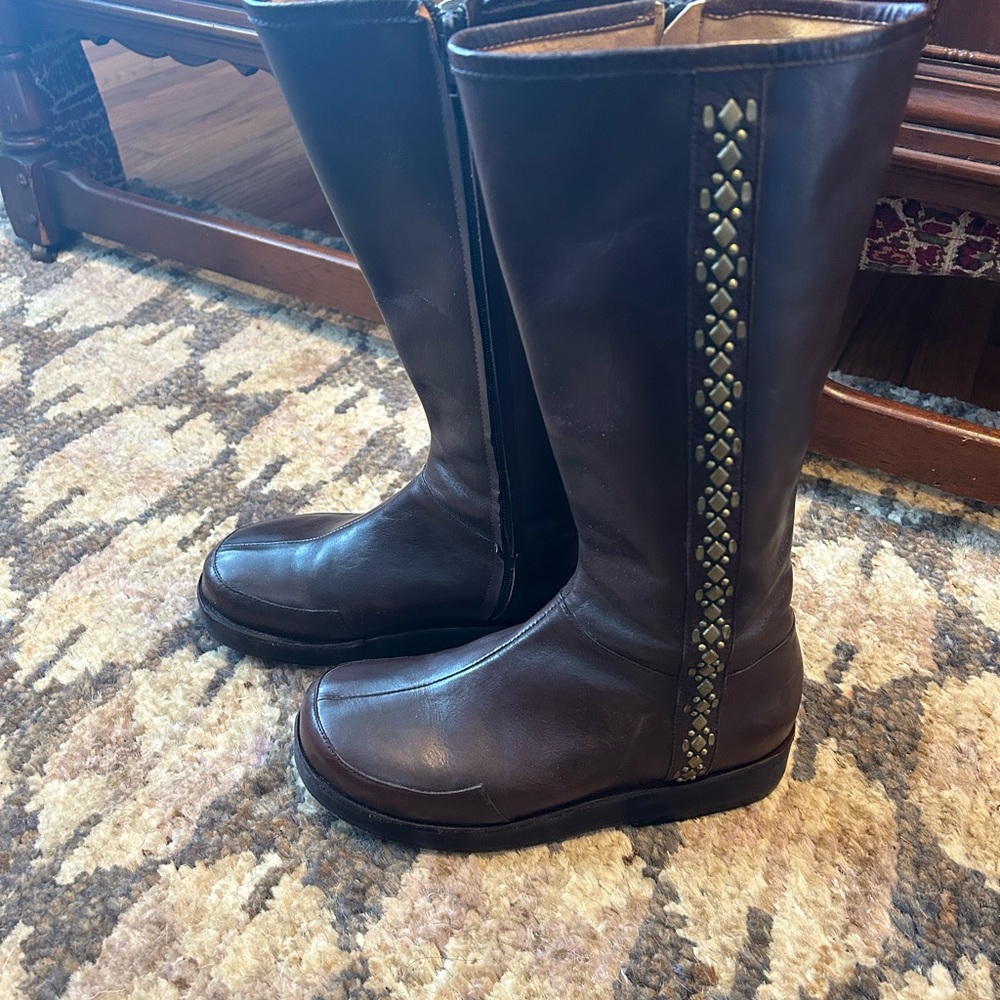 Colleen Cordero leather studded boots size 9